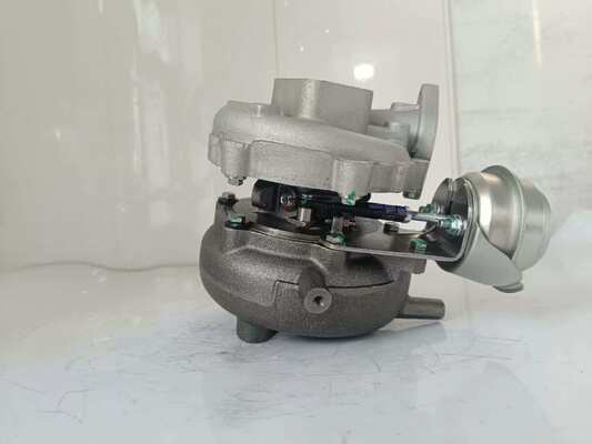 전체 부품 테스트를 거친 신형 자동차 부품 터보차저 OEM 부품 번호 14411-EB70C YD25 Nissan용 완전 터보차저