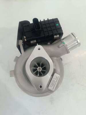 완전한 구성 요소 테스트를 거친 100% 새 자동차 부품 터보차저 OEM 부품 번호 FB3Q-6K682-CC Ford용 완전 터보차저