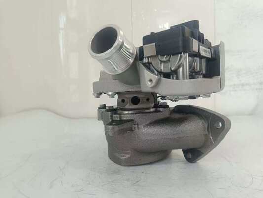 완전한 구성 요소 테스트를 거친 100% 새 자동차 부품 터보차저 OEM 부품 번호 FB3Q-6K682-CC Ford용 완전 터보차저